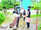 അവധിദിനത്തില്‍ റോഡുനന്നാക്കി വിദ്യാര്‍ഥികളുടെ മാതൃക 